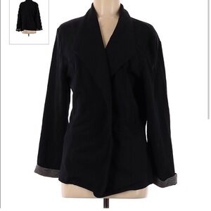 Black jacket: cotton material